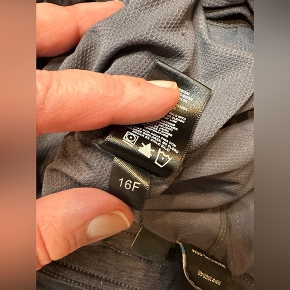 Kuhl Charcoal Gray Knit Hiking Skirt - Picture 13 of 13